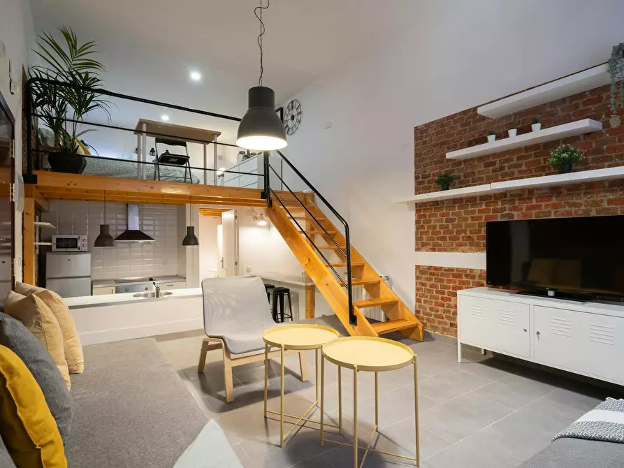 Immagine 6 di Appartamento in affitto  in Calle de Francisco Altimiras a Madrid