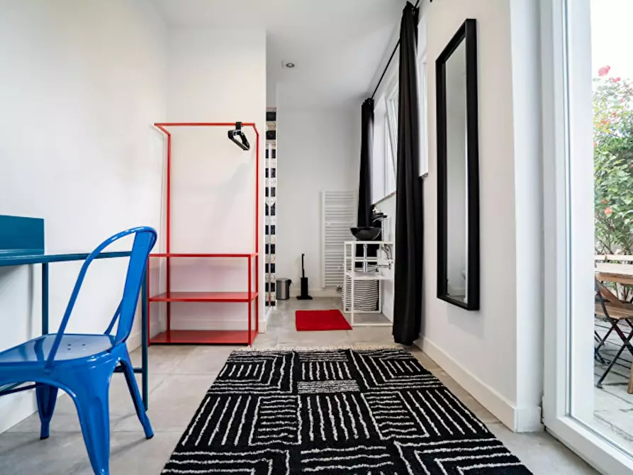 Immagine 2 di Camera in affitto  in Rue du Fort a Charleroi