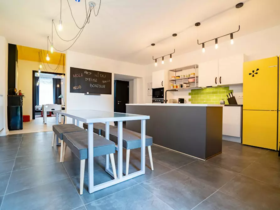 Immagine 5 di Camera in affitto  in Rue du Fort a Charleroi