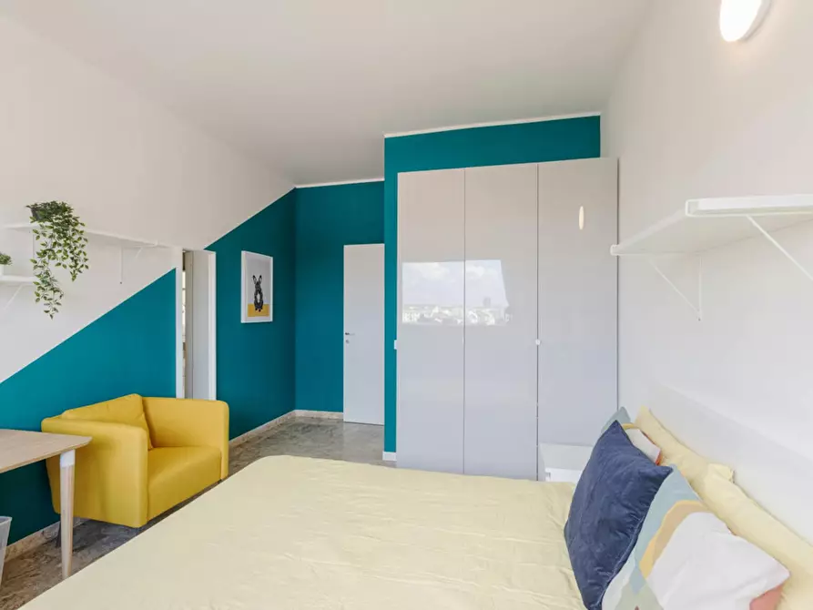 Immagine 2 di Camera in affitto  in Viale Evaristo Stefini a Milano