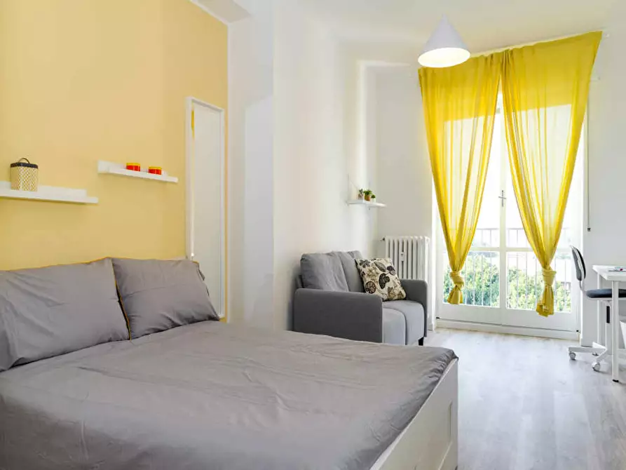 Immagine 3 di Camera in affitto  in Via Abelardo Pecorini a Milano