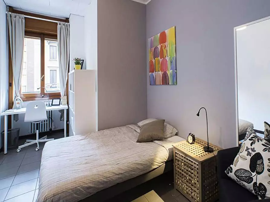 Immagine 5 di Camera in affitto  in Via Francesco Arese a Milano