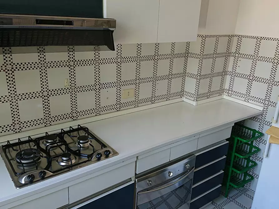 Immagine 6 di Camera in affitto  in Via Pavia a Roma