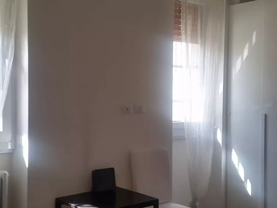 Immagine 2 di Camera in affitto  in Alzaia Naviglio Pavese a Milano