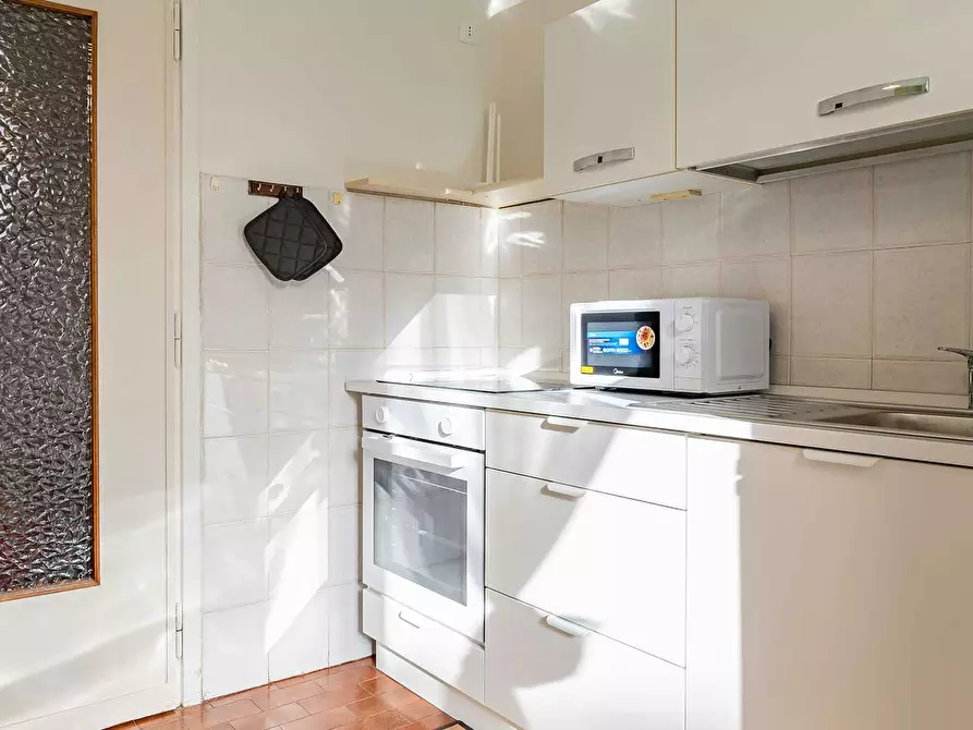 Immagine 9 di Camera in affitto  in Via Eugenio Donadoni a Milano