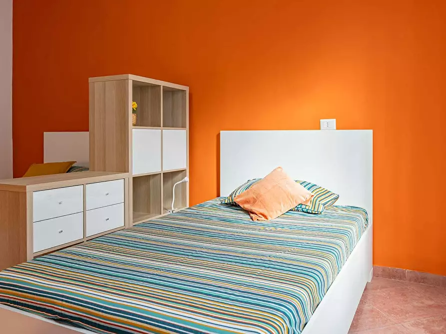 Immagine 2 di Camera condivisa in affitto  in Viale Andrea Doria a Milano