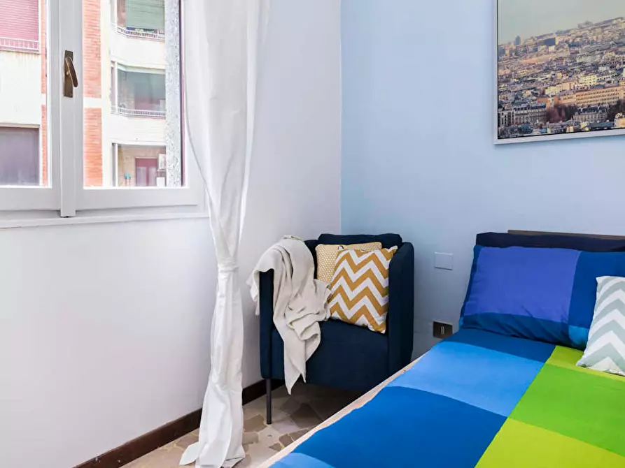 Immagine 7 di Camera in affitto  in Largo Cavalieri di Malta a Milano