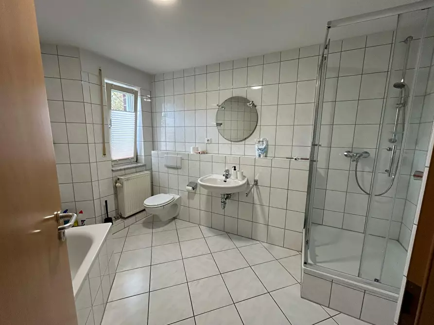 Immagine 8 di Appartamento in affitto  in Saarner Straße a Duisburg