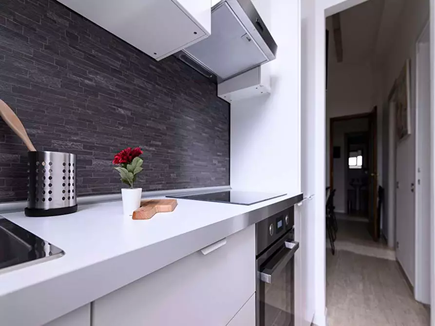 Immagine 9 di Camera in affitto  in Via Ippodromo a Milano