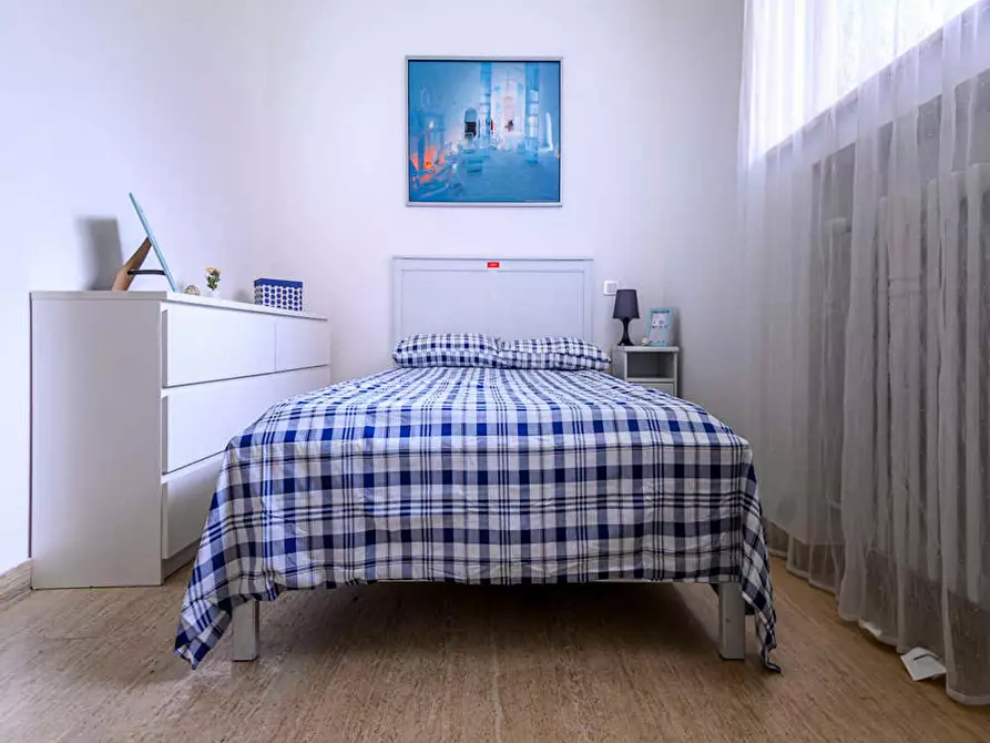 Immagine 1 di Camera in affitto  in Via Ippodromo a Milano