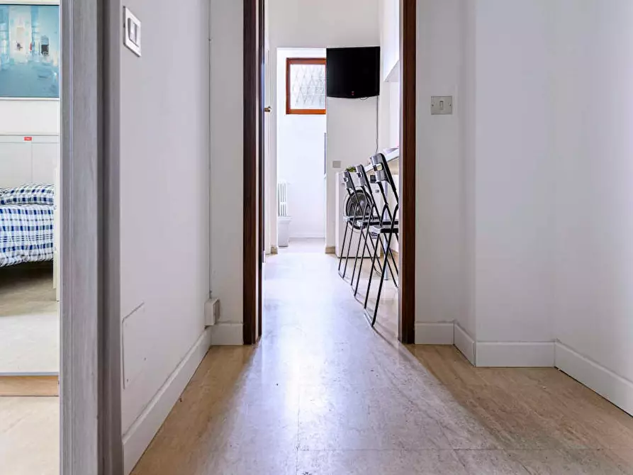 Immagine 8 di Camera in affitto  in Via Ippodromo a Milano
