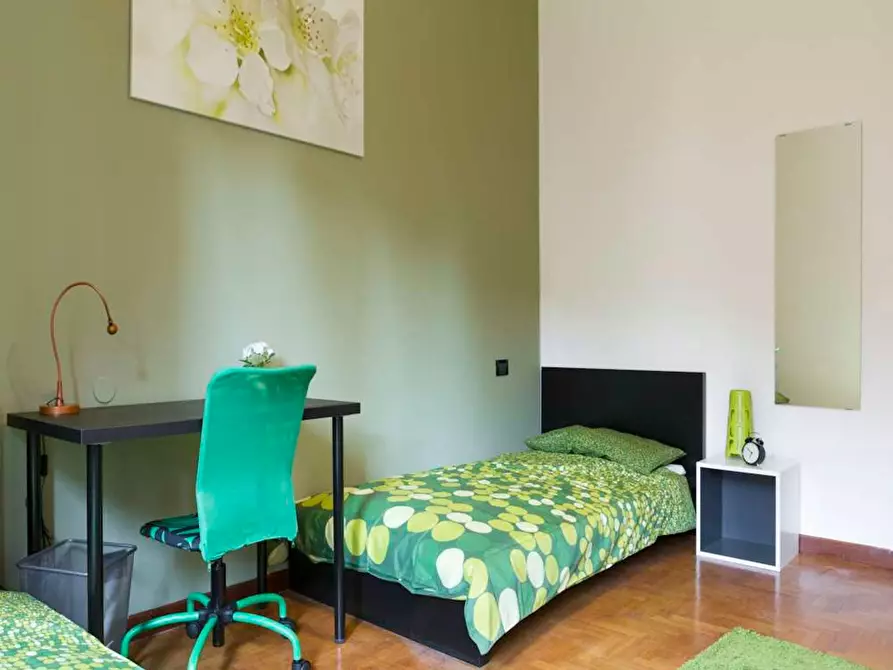 Immagine 9 di Camera in affitto  in Viale Sabotino a Milano