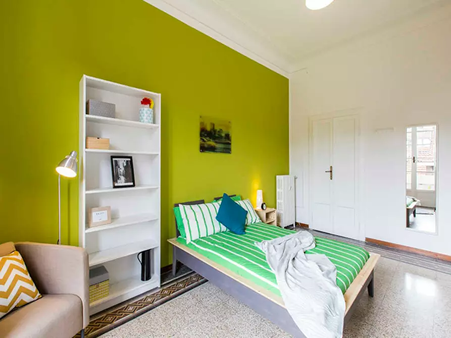 Immagine 2 di Camera in affitto  in Via Desiderio a Milano