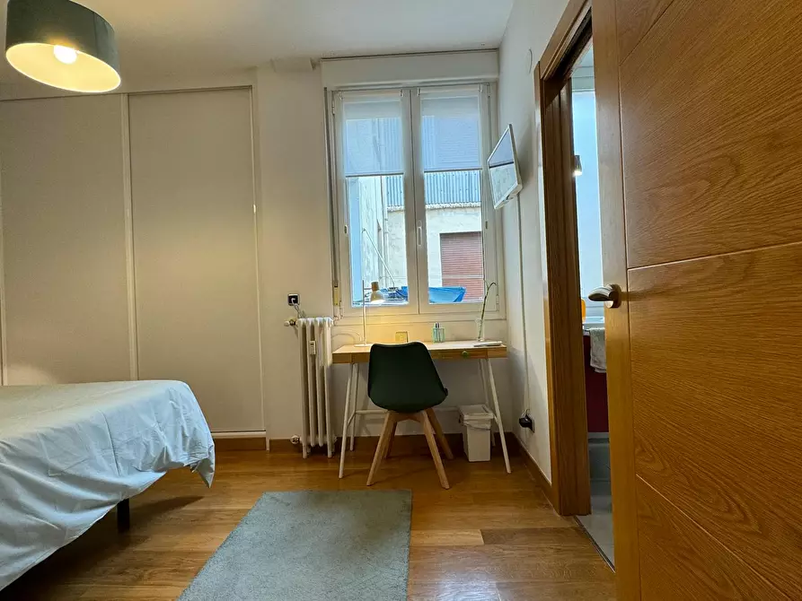 Immagine 4 di Camera condivisa in affitto  in Autonomia kalea a Bilbao