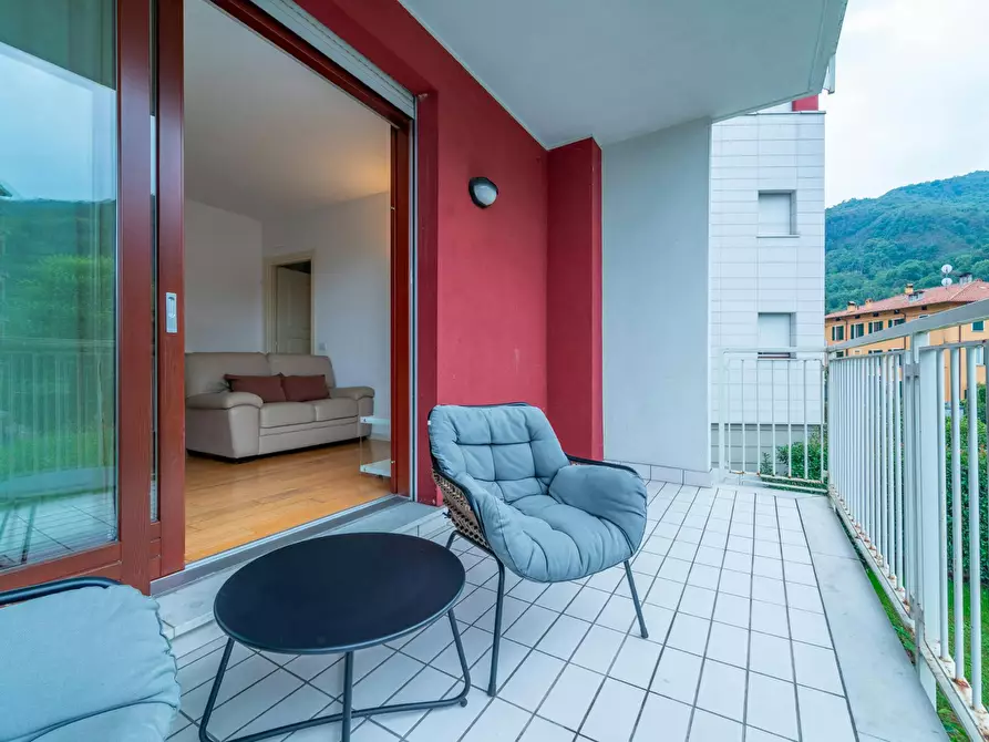 Immagine 1 di Appartamento in affitto  in Via Bellinzona a Como