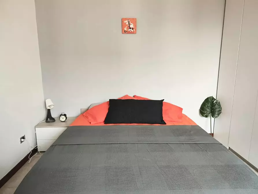 Immagine 6 di Camera in affitto  in Via della Barca a Bologna
