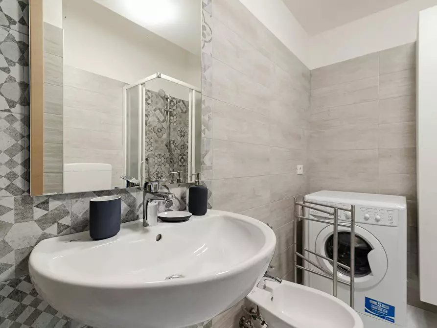 Immagine 6 di Camera in affitto  in Via Ernesto Breda a Milano