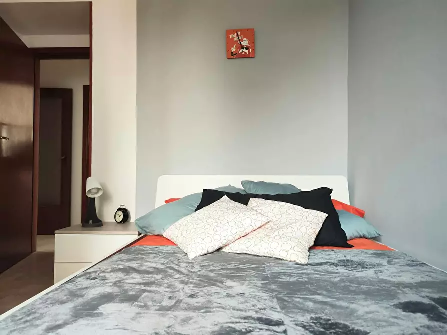 Immagine 2 di Camera in affitto  in Via della Barca a Bologna