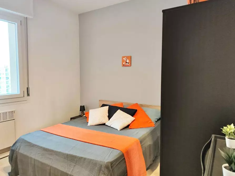 Immagine 5 di Camera in affitto  in Via della Barca a Bologna