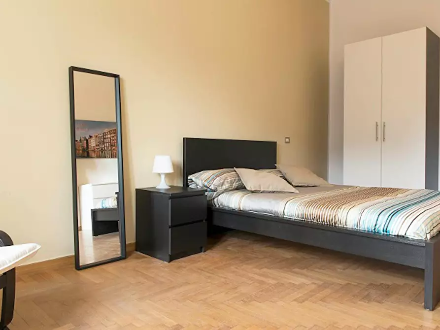 Immagine 2 di Camera in affitto  in Via Sant'Eusebio a Milano