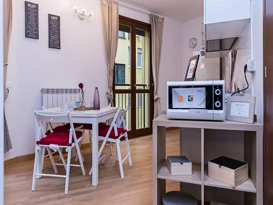 Immagine 10 di Camera in affitto  in Via Privata San Martiniano a Milano