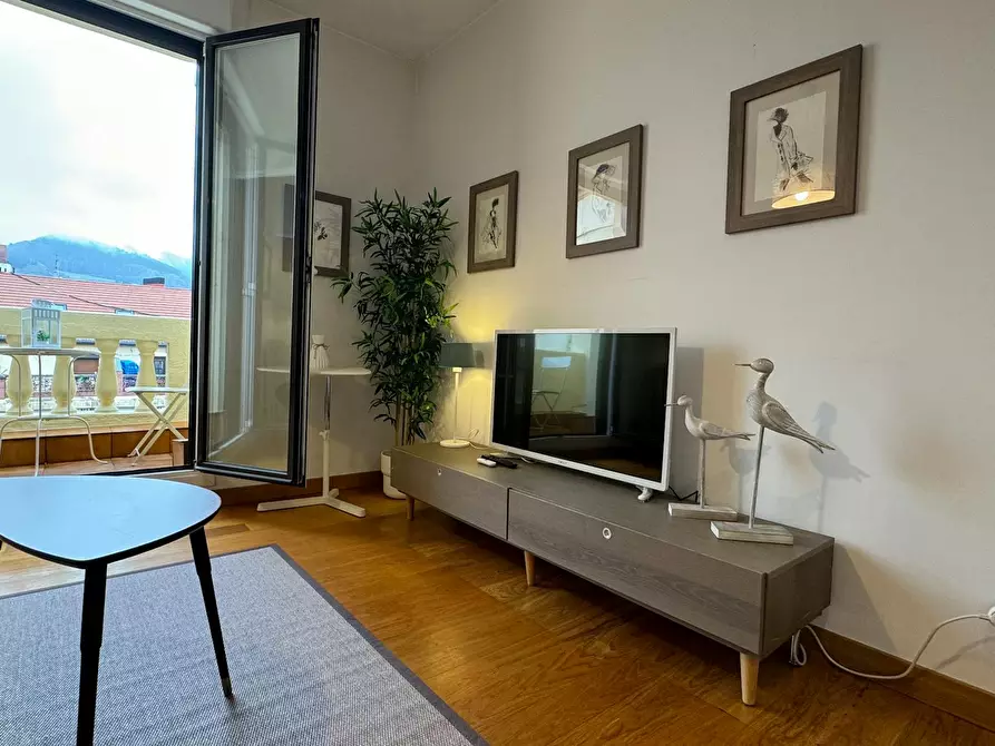 Immagine 10 di Camera in affitto  in Autonomia kalea a Bilbao