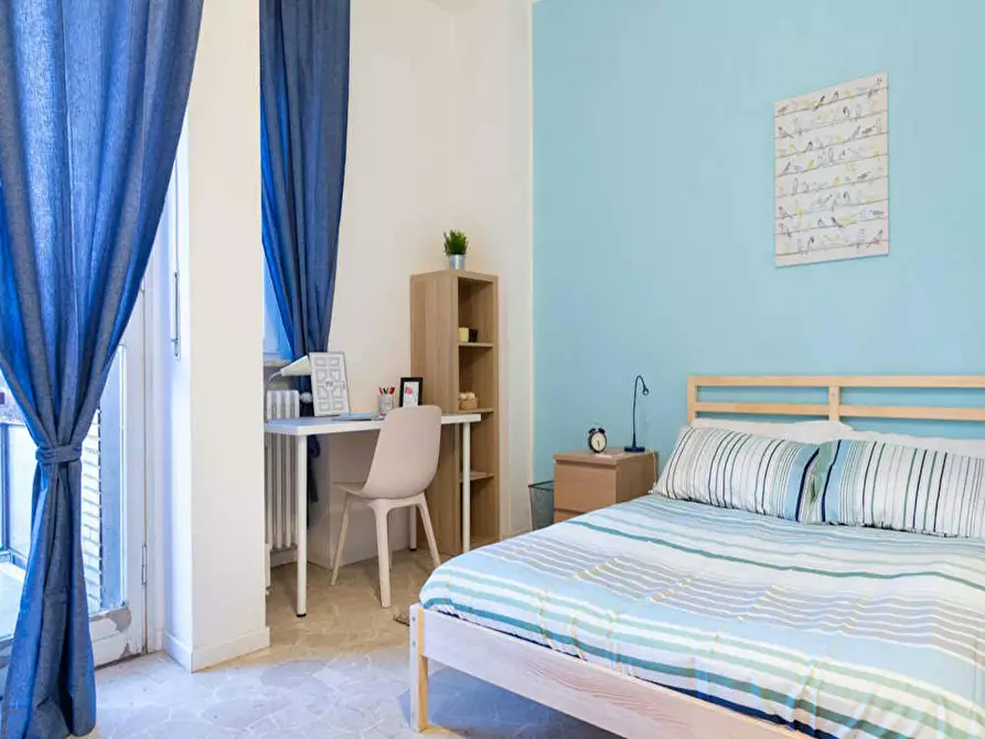 Immagine 1 di Camera in affitto  in Via dei Salici a Buccinasco