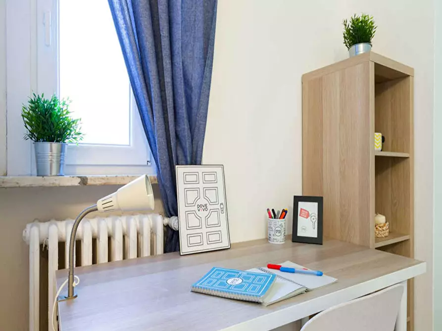 Immagine 4 di Camera in affitto  in Via dei Salici a Buccinasco