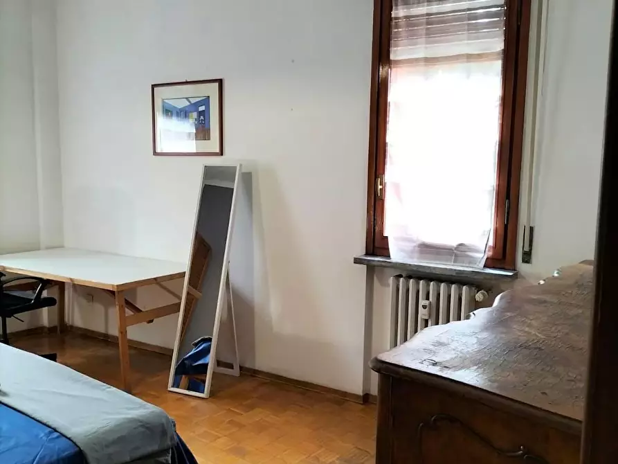 Immagine 3 di Camera in affitto  in Via Ercolano a Milano