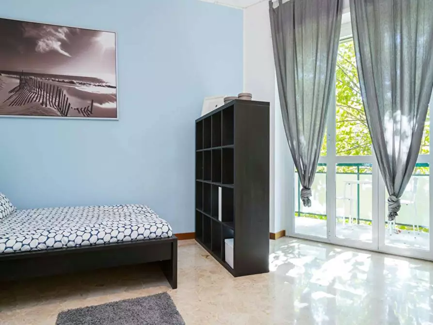 Immagine 6 di Camera in affitto  in Via dei Pioppi a Buccinasco