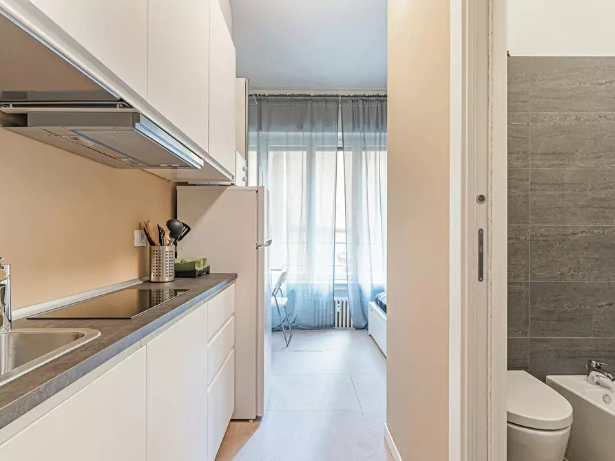 Immagine 2 di Appartamento in affitto  in Via Luciano Manara a Milano