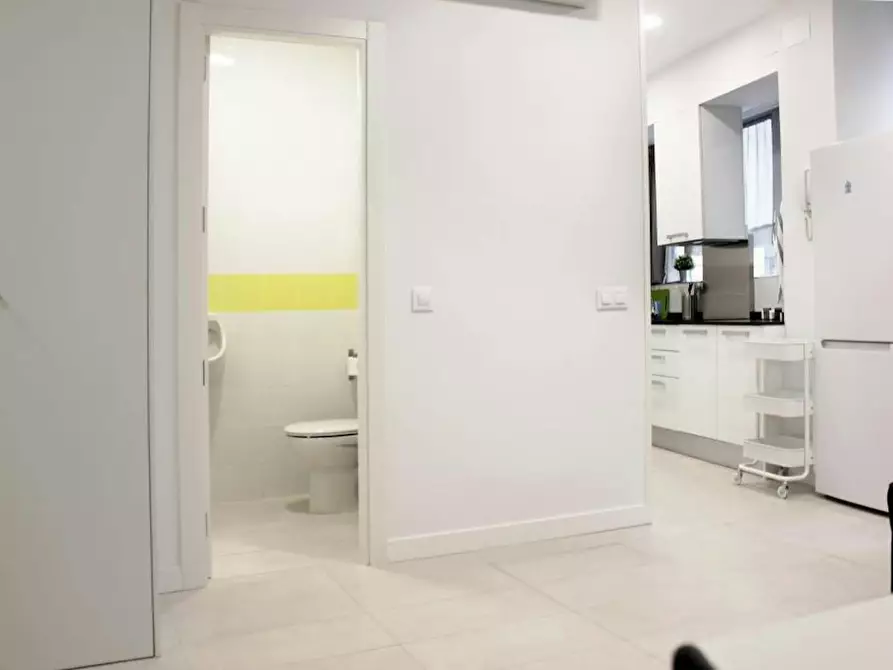 Immagine 7 di Appartamento in affitto  in Plaza de Chamberí a Madrid