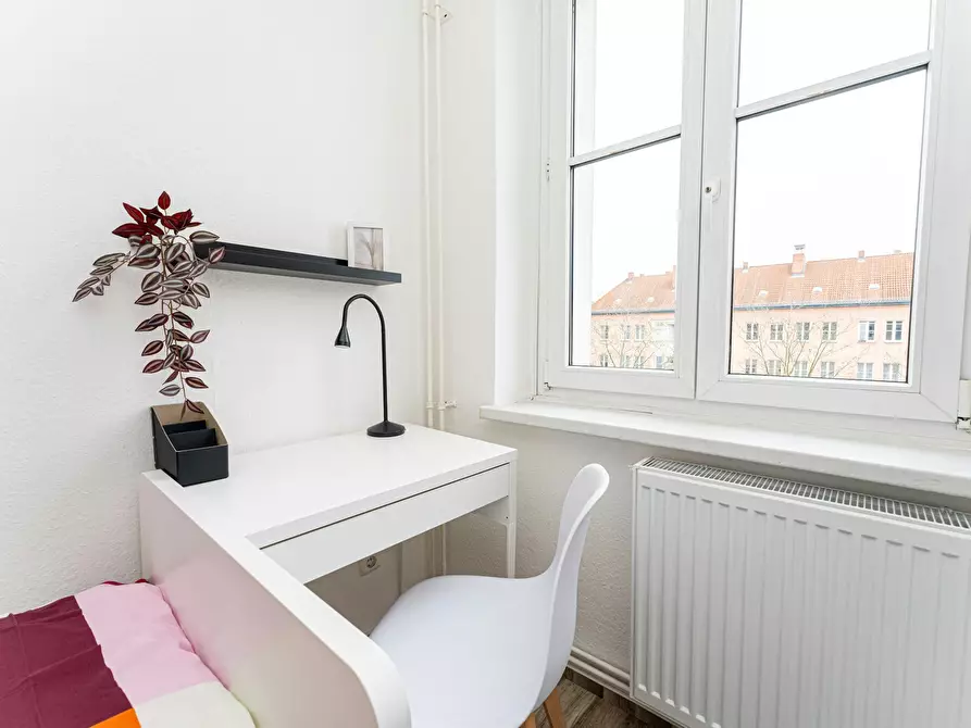 Immagine 3 di Camera in affitto  in Sterndamm a Berlin