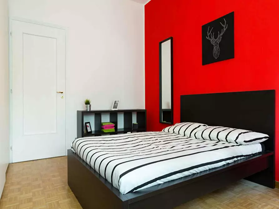 Immagine 1 di Camera in affitto  in Via dei Mandorli a Buccinasco