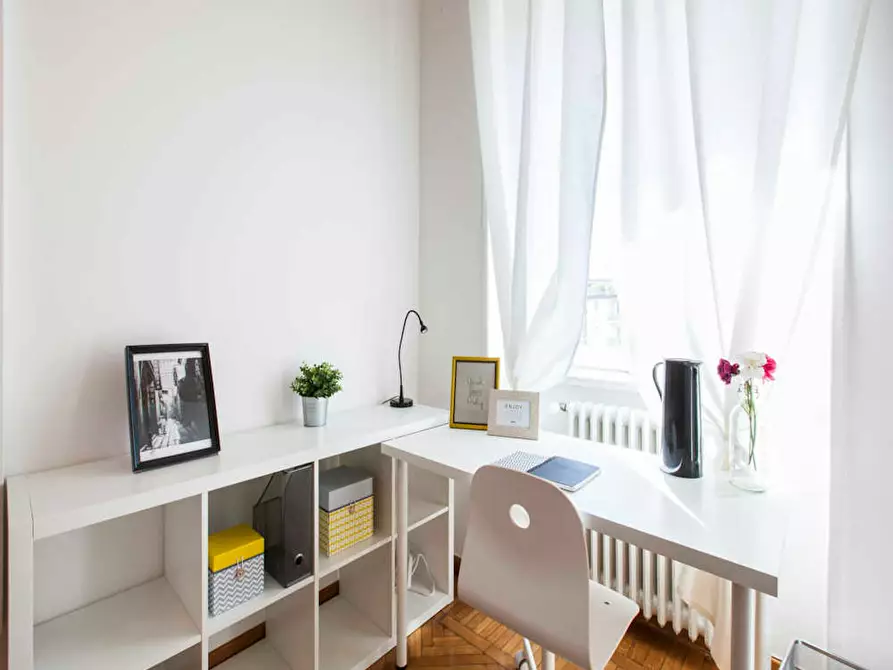 Immagine 8 di Camera in affitto  in Viale Emilio Caldara a Milano