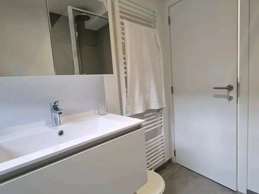 Immagine 3 di Camera in affitto  in Rue Notre-Dame a Lonzée
