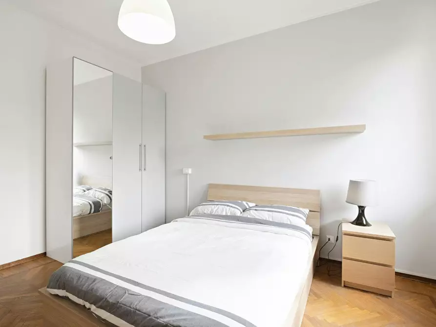 Immagine 3 di Camera in affitto  in Largo Giovanni Battista Scalabrini a Milano