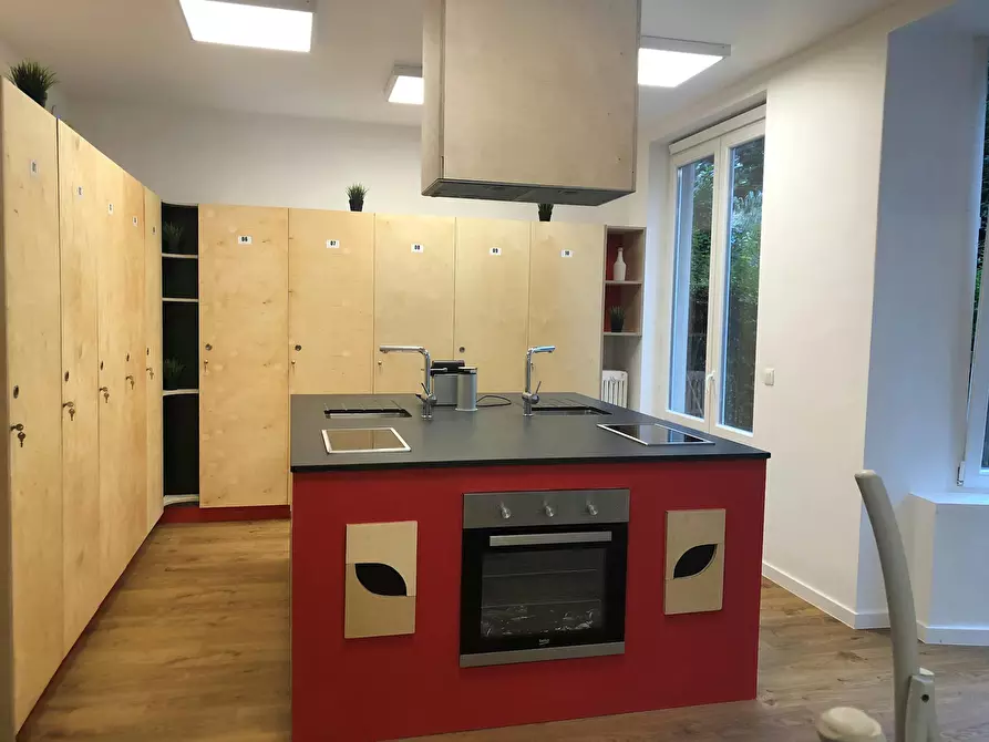 Immagine 8 di Camera in affitto  in Rue Marie Depage a Uccle
