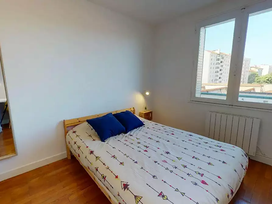 Immagine 2 di Camera in affitto  in Rue Greuze a Villeurbanne