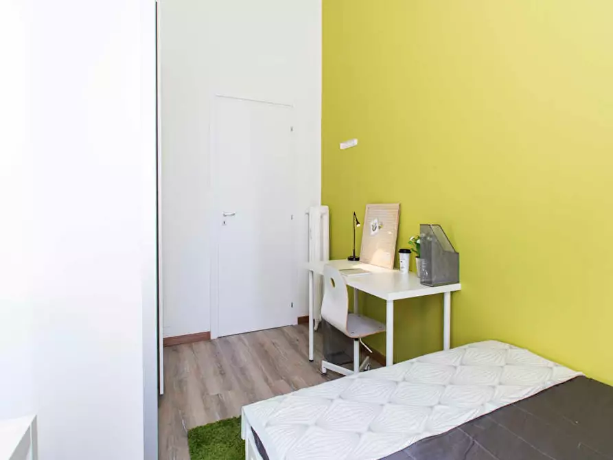 Immagine 4 di Camera in affitto  in Viale Abruzzi a Milano