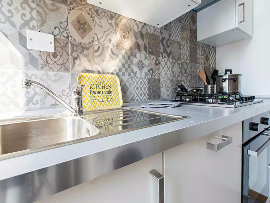 Immagine 8 di Camera in affitto  in Viale Abruzzi a Milano