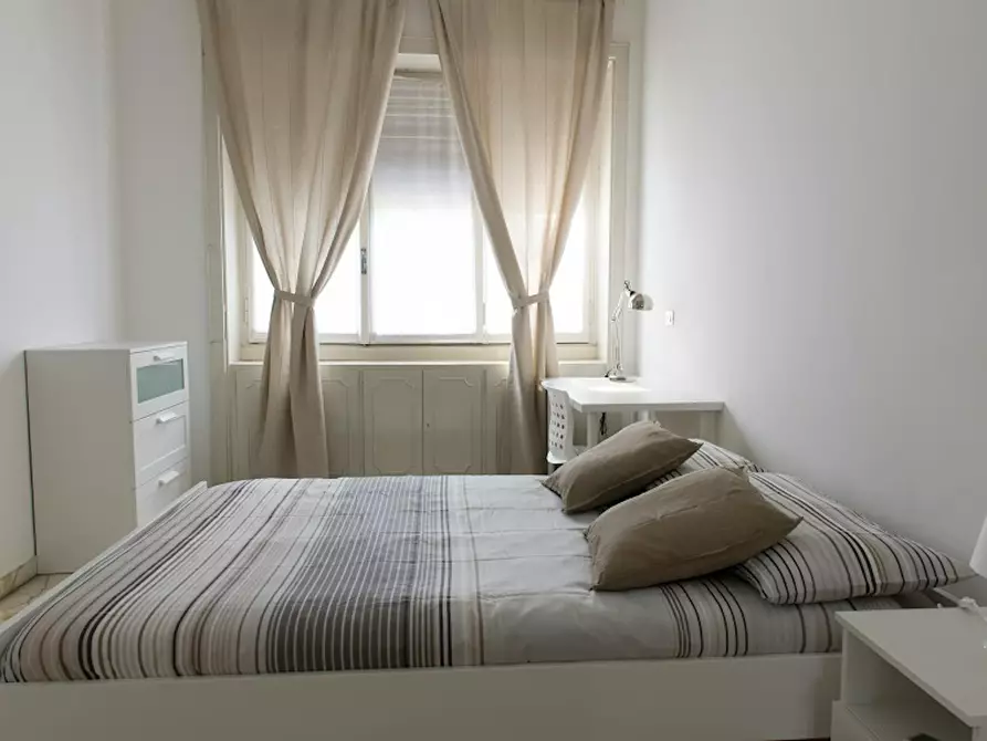 Immagine 1 di Camera in affitto  in Viale Piceno a Milano