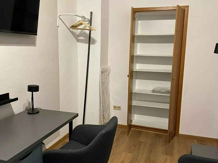 Immagine 3 di Camera in affitto  in Schwarzburgstraße a Frankfurt am Main
