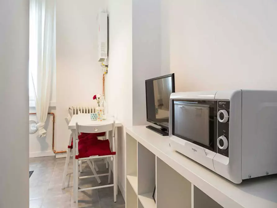 Immagine 10 di Camera in affitto  in Via Melchiorre Gioia a Milano