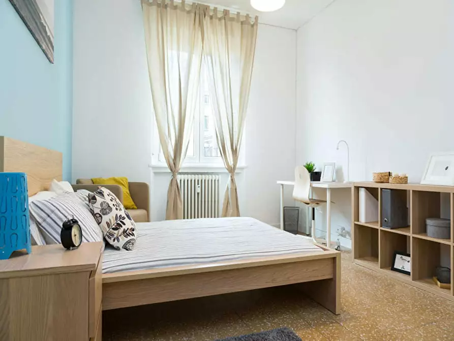 Immagine 3 di Camera in affitto  in Via Melchiorre Gioia a Milano