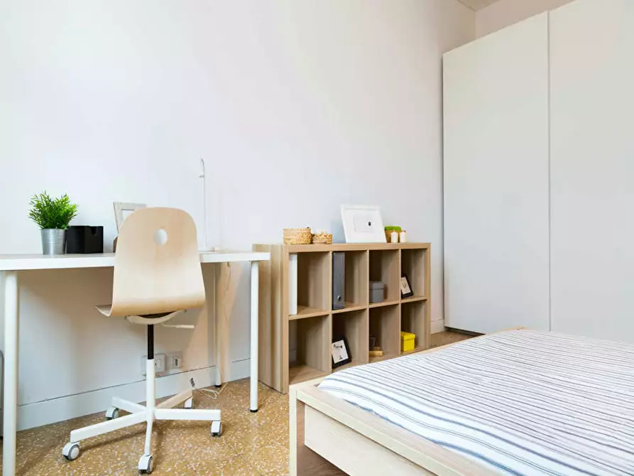 Immagine 5 di Camera in affitto  in Via Melchiorre Gioia a Milano