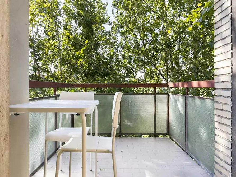 Immagine 5 di Camera in affitto  in Via dei Salici a Buccinasco