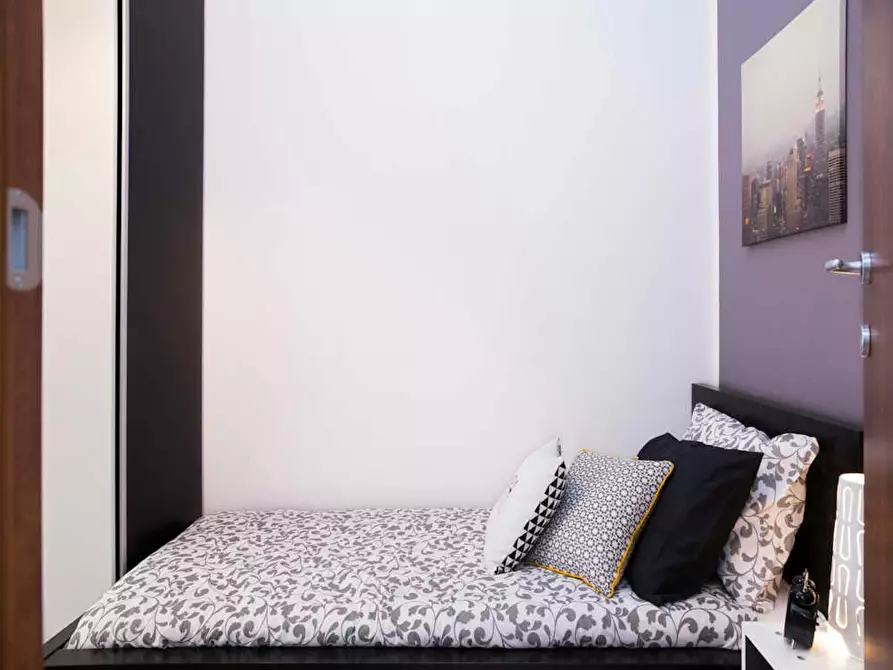 Immagine 2 di Camera in affitto  in Via Monte San Genesio a Milano