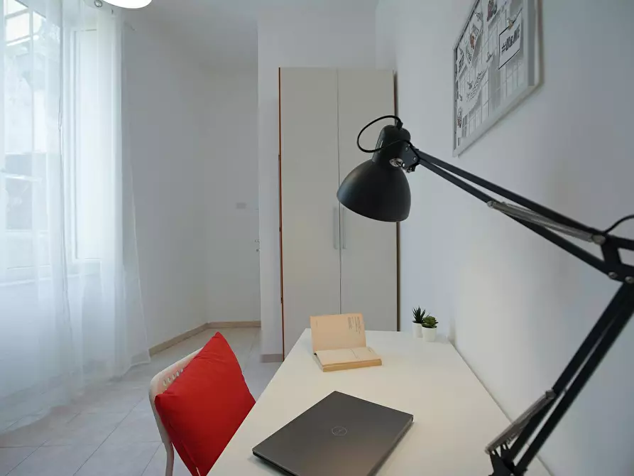 Immagine 2 di Camera in affitto  in Vico Noce a Napoli