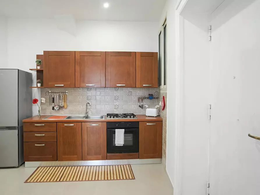 Immagine 6 di Camera in affitto  in Vico Noce a Napoli